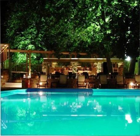 טרולוס Astoria Hotel מראה חיצוני תמונה